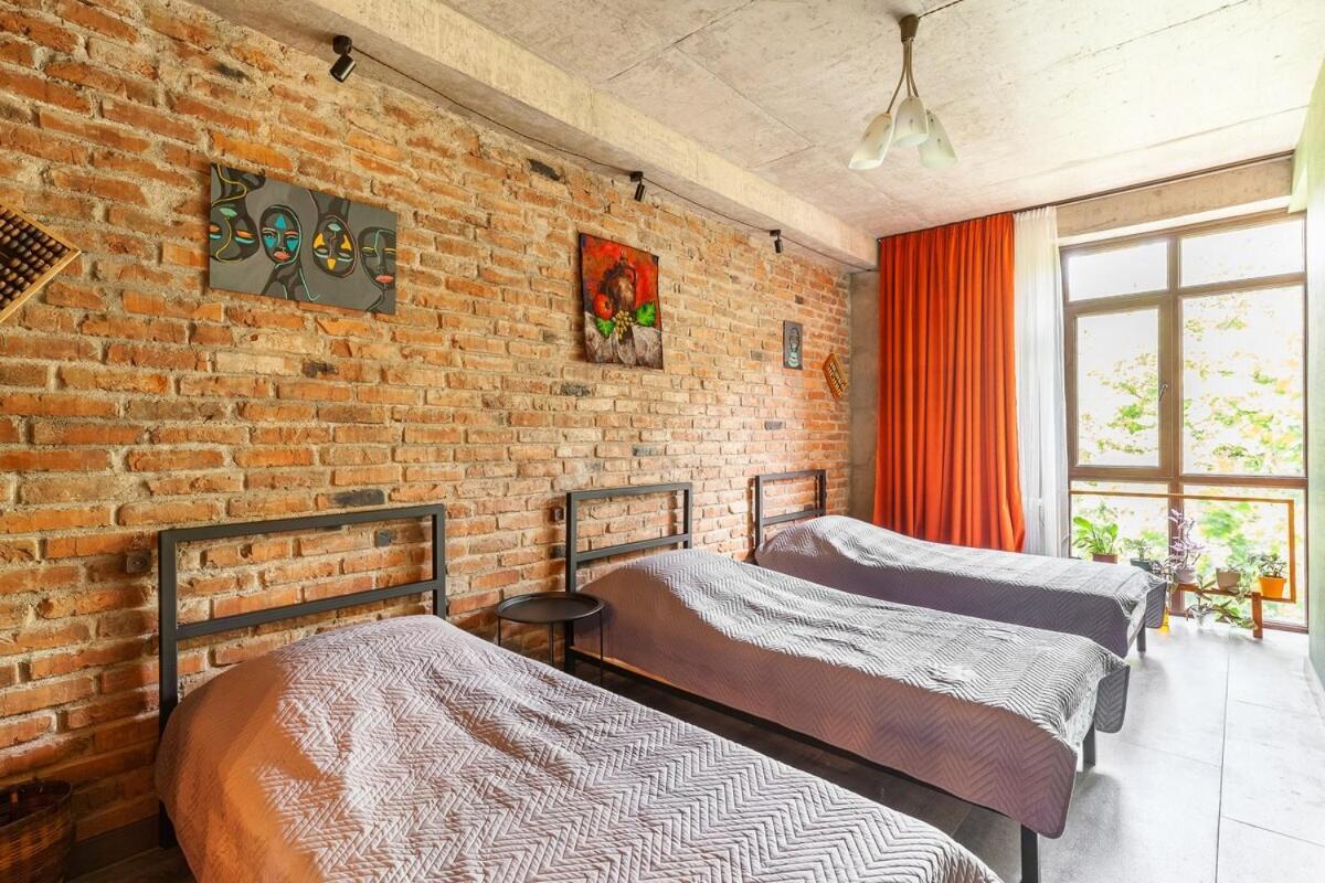 Veli Group Apartment Near White Bridge ° Kutaisi Exteriér fotografie