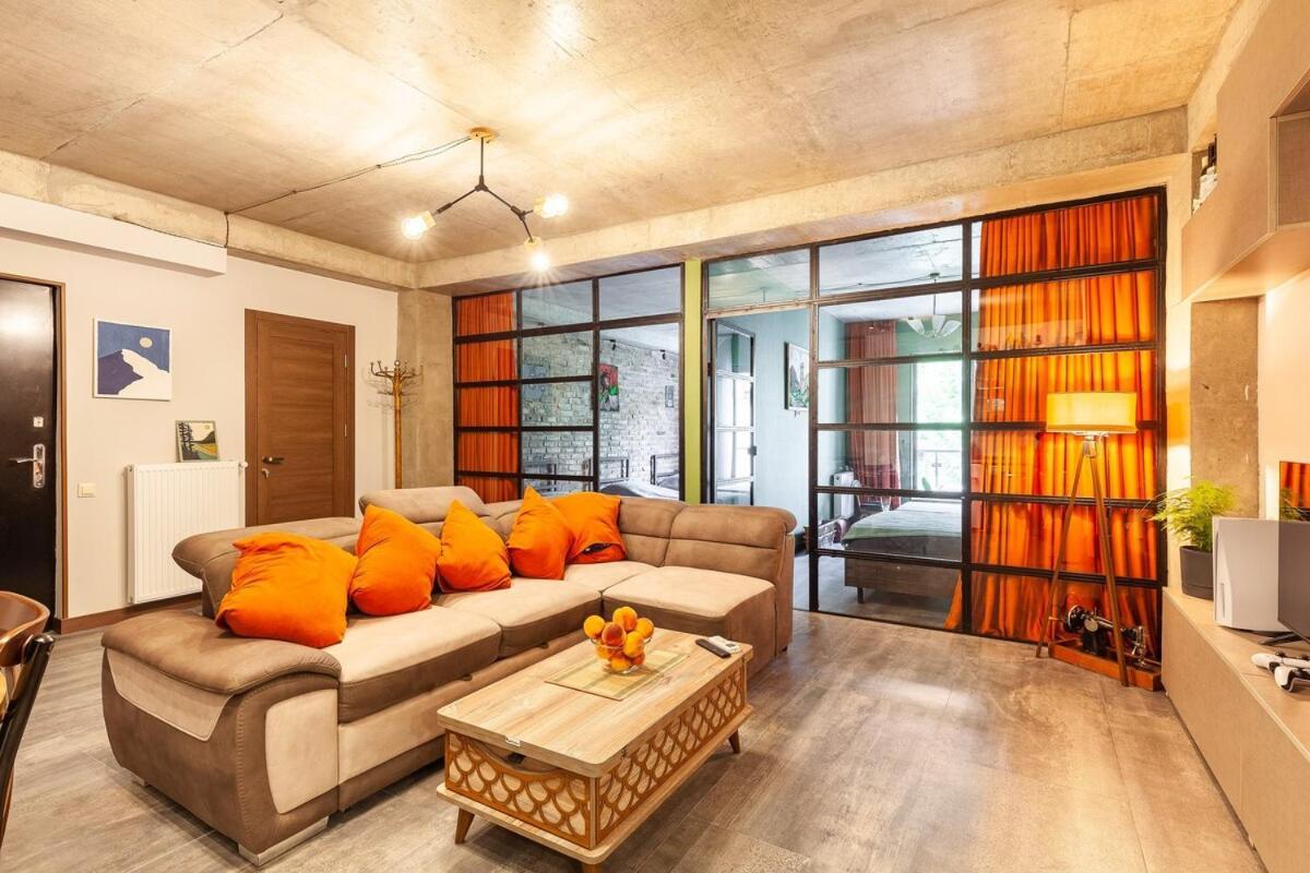 Veli Group Apartment Near White Bridge ° Kutaisi Exteriér fotografie